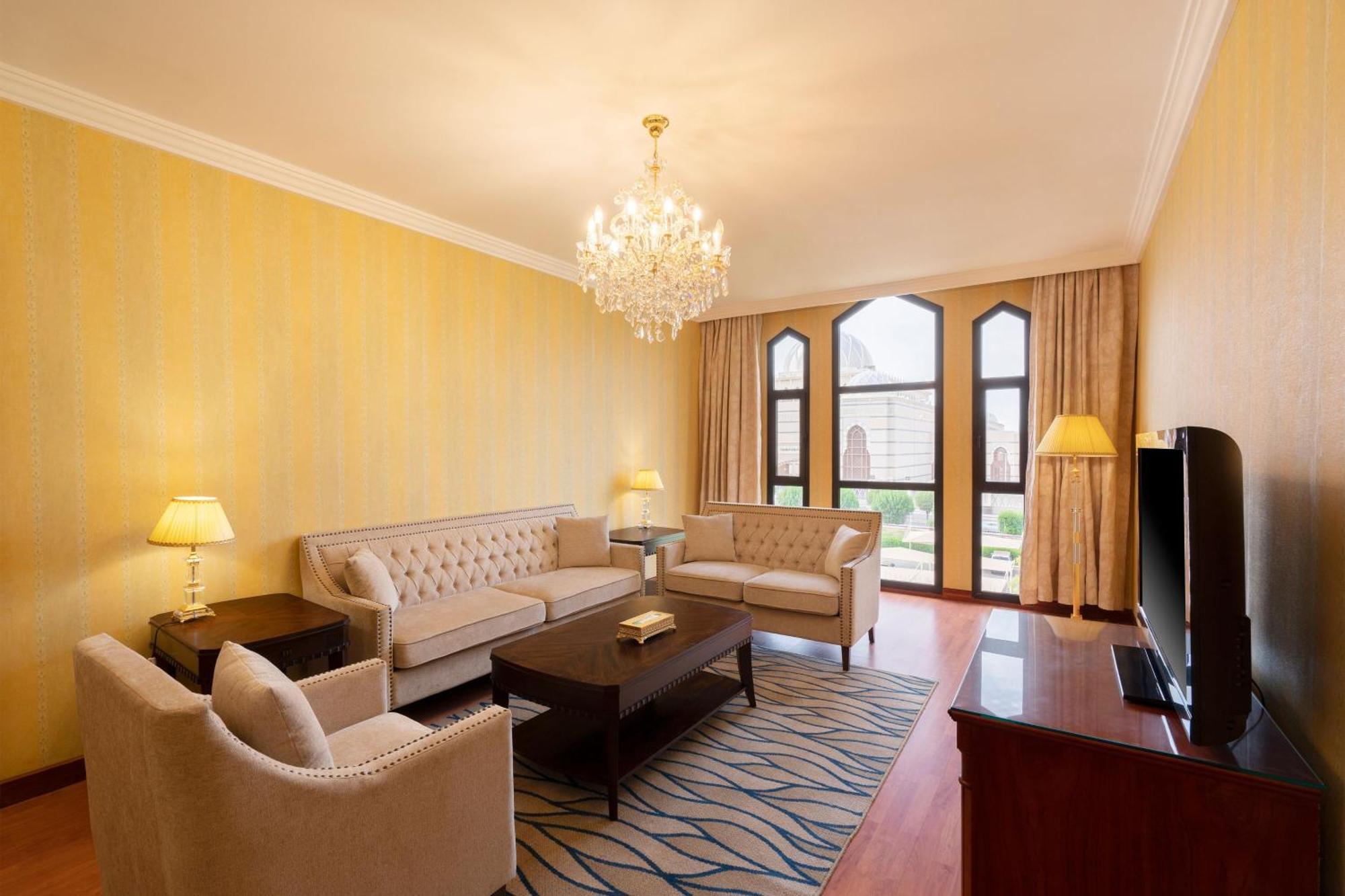 Le Meridien Medina Buitenkant foto Living room